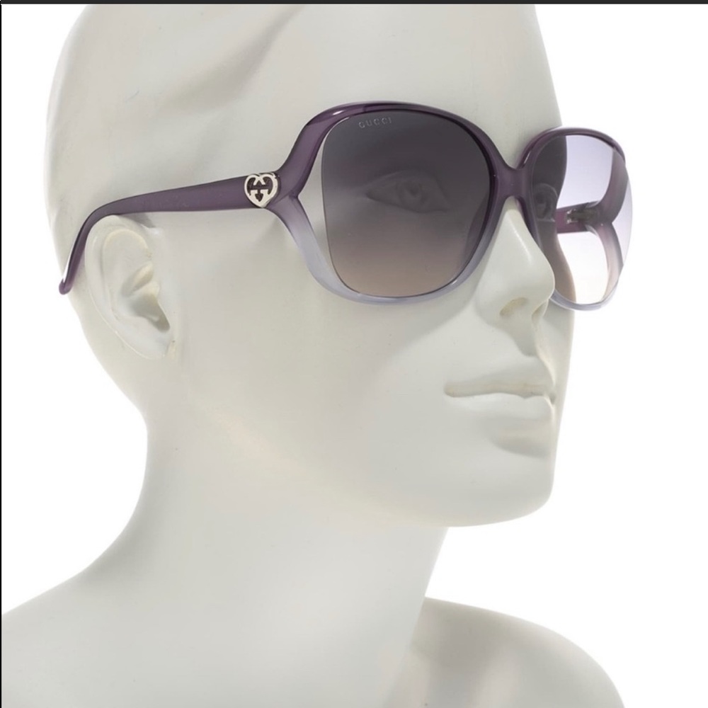 Gucci sunglasses 🕶💓💓 - Picture 2 of 9